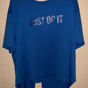 Nike tshirt
